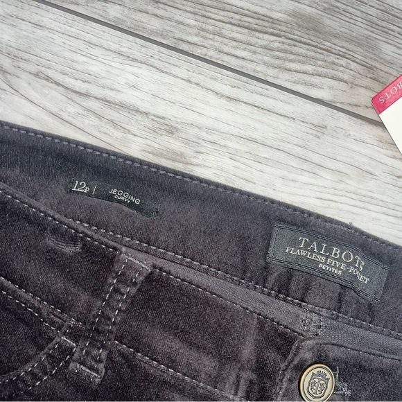 Talbots Velveteen Flawless Five Pocket Curvy Jegging size 12P NWT - Picture 3 of 5